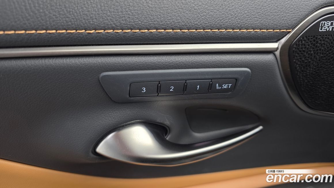 Lexus ES 2026