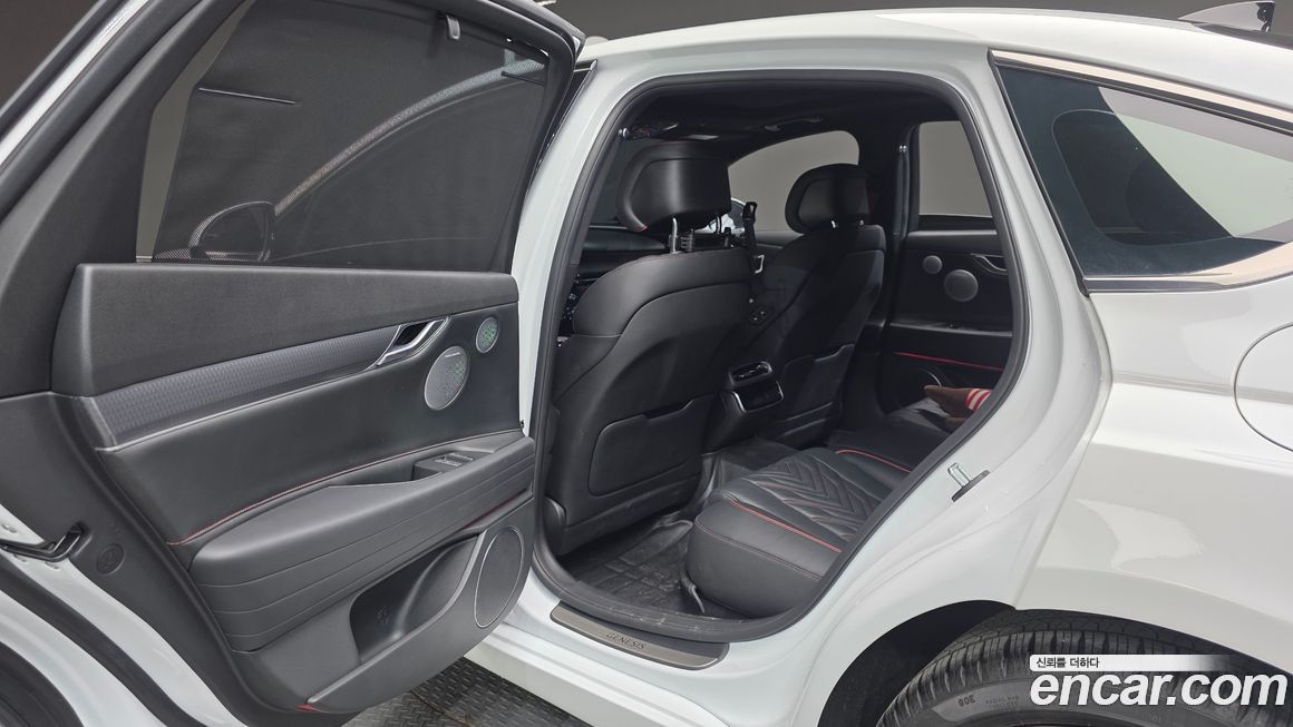 Genesis G80 2025