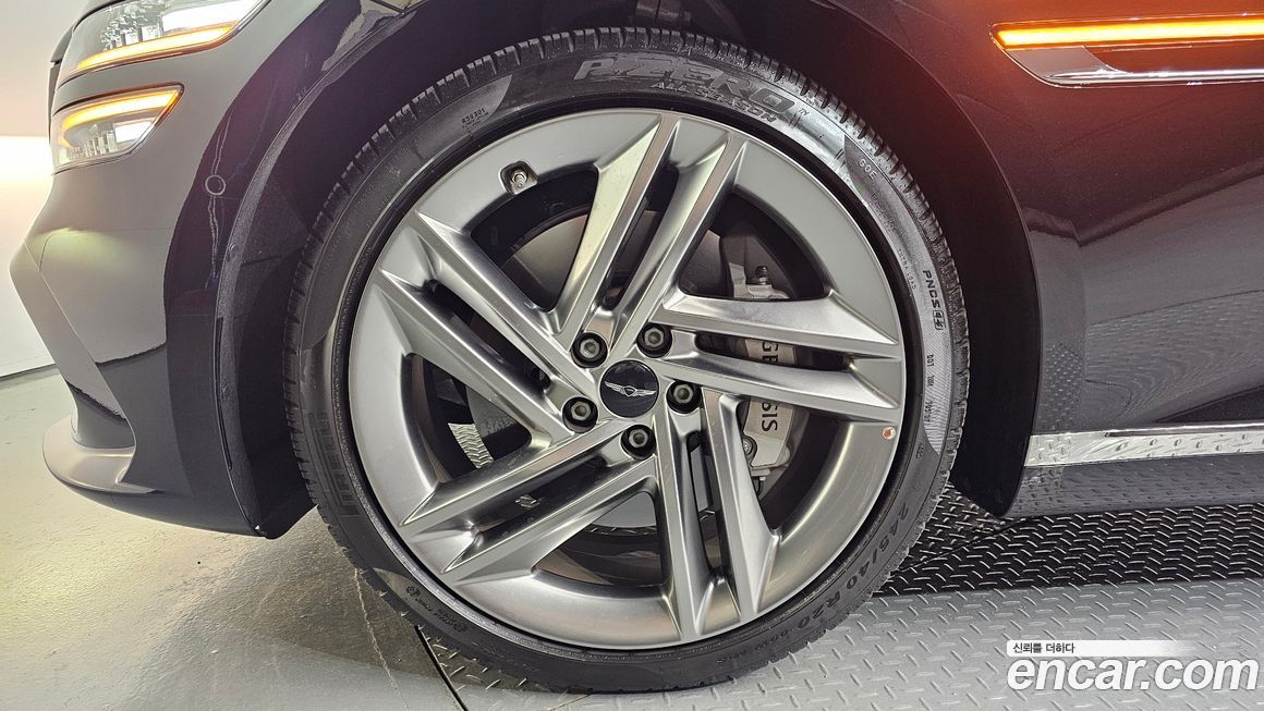 Genesis G80 2025