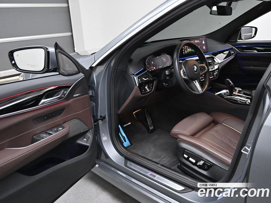 BMW Gran Turismo 2023