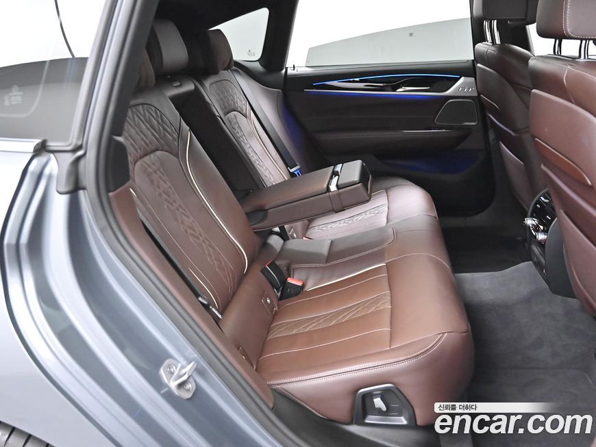 BMW Gran Turismo 2023