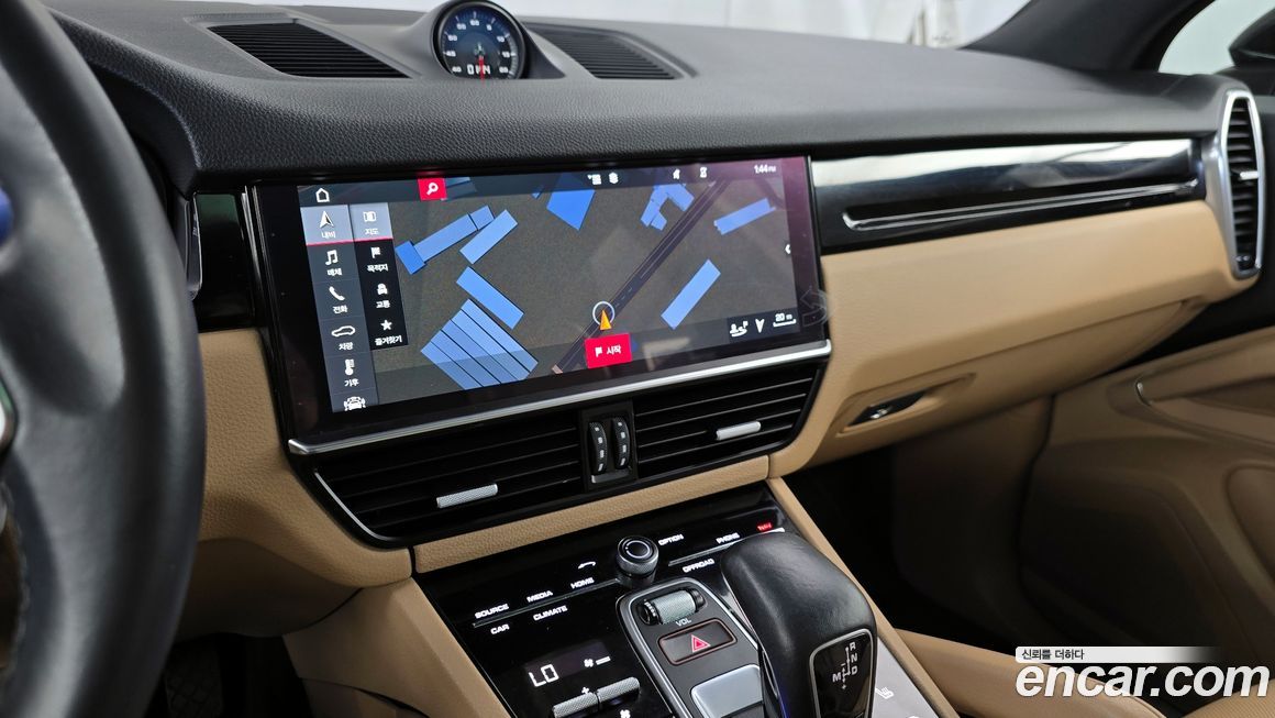 Porsche Cayenne 2019