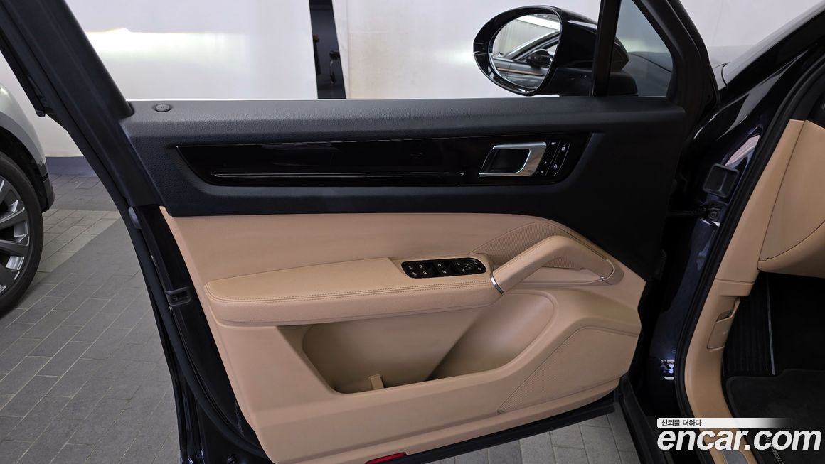 Porsche Cayenne 2019