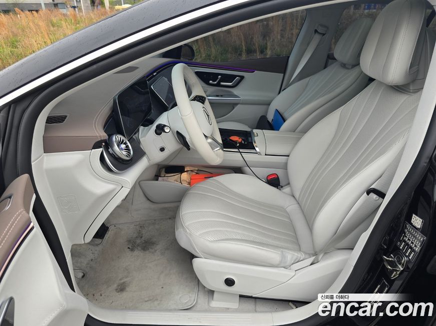 Mercedes-Benz EQE 2024