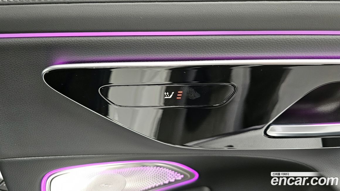 Mercedes-Benz E-Class 2024