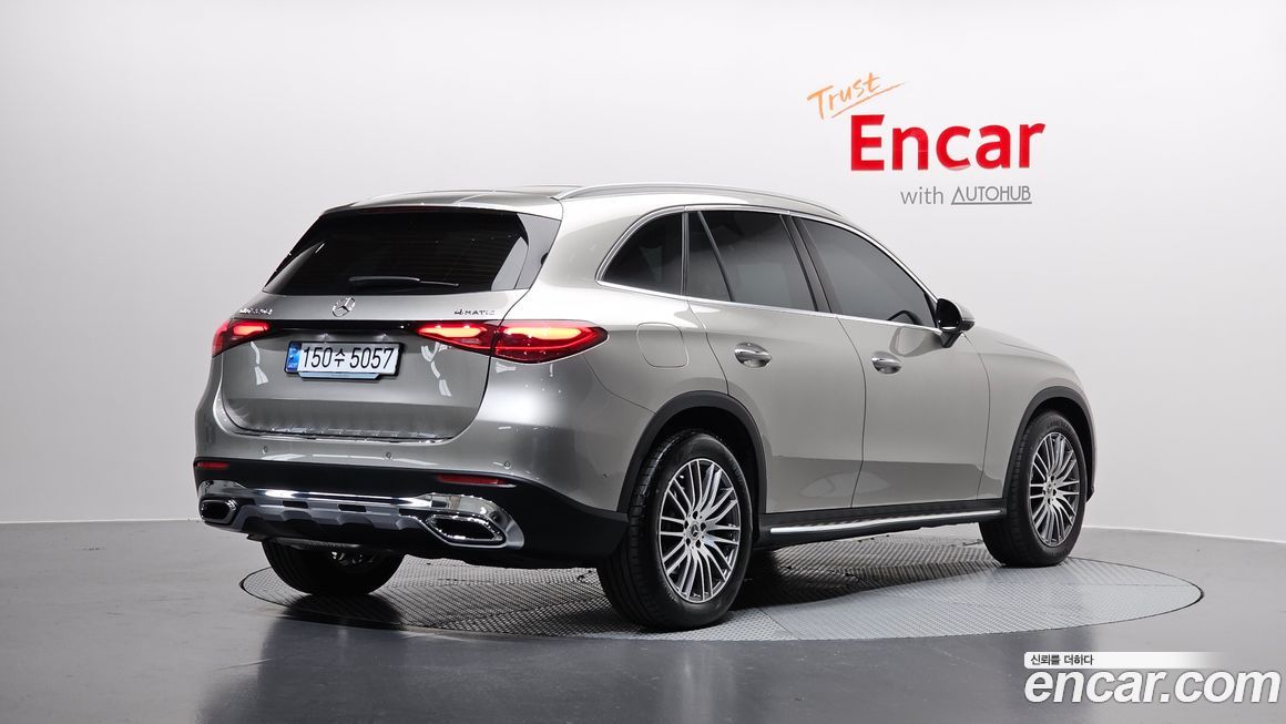 Mercedes-Benz GLC-Class 2024