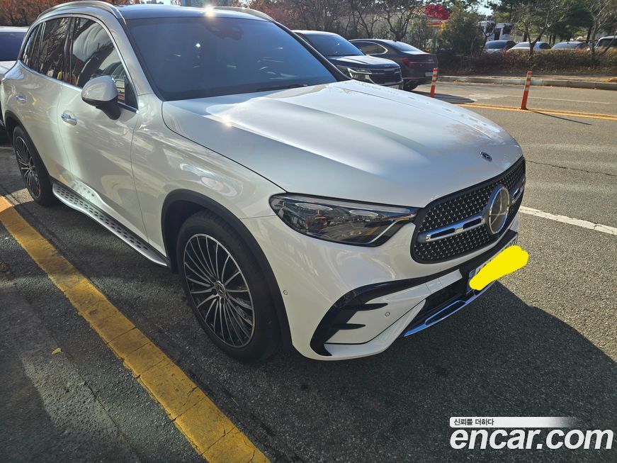 Mercedes-Benz GLC-Class 2024