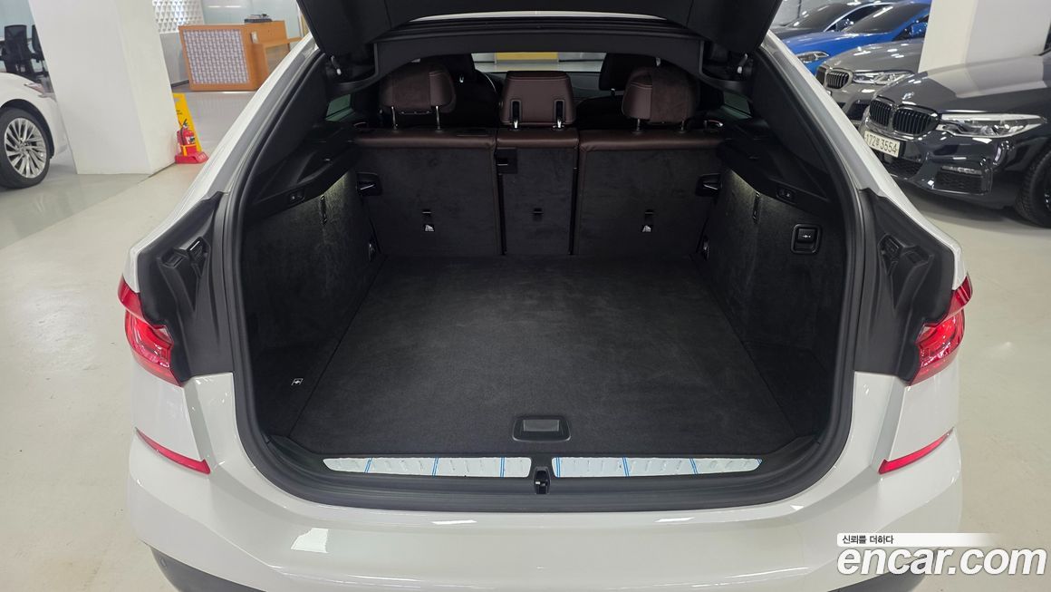 BMW Gran Turismo 2024