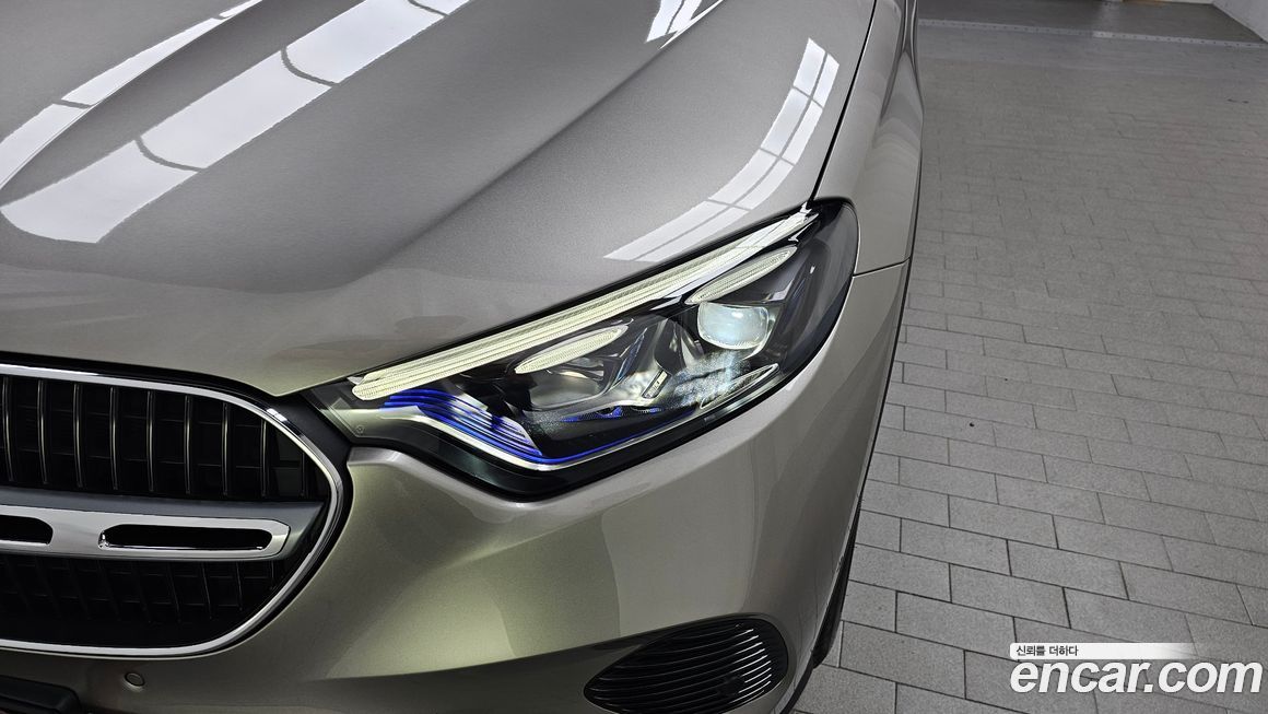 Mercedes-Benz GLC-Class 2024