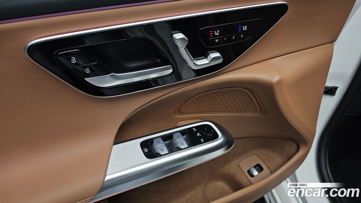 Mercedes-Benz E-Class 2024