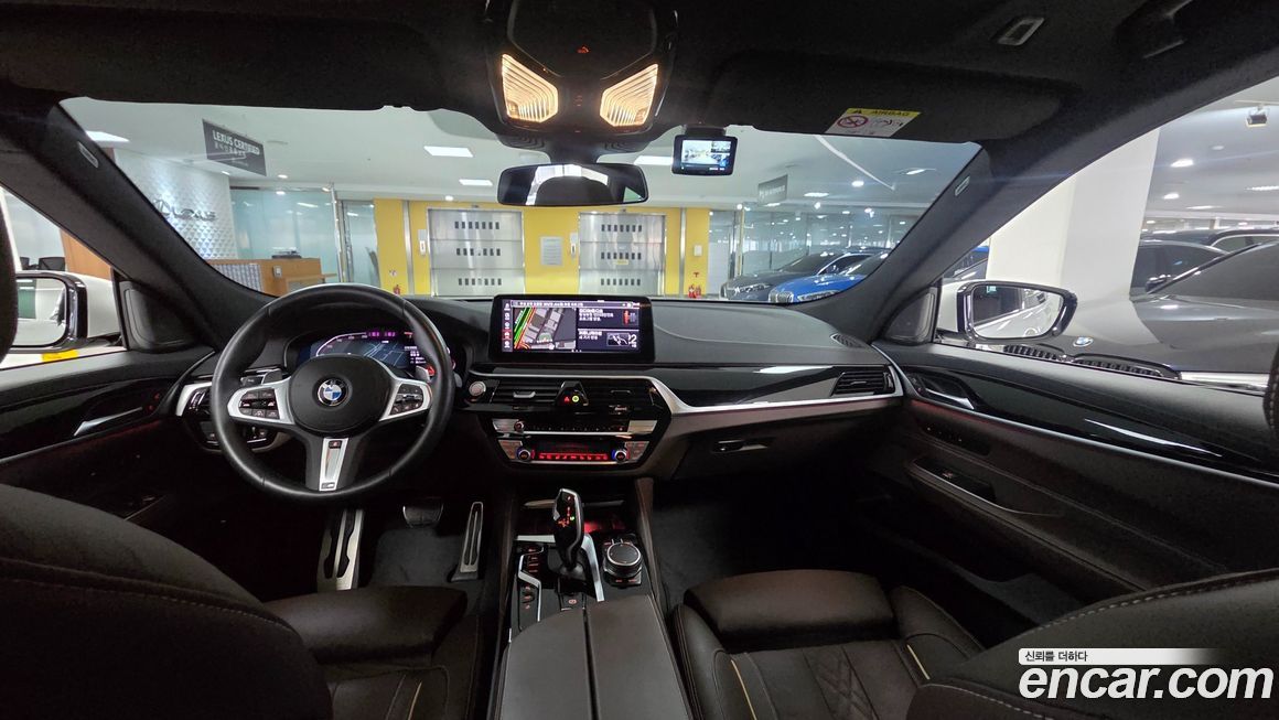 BMW Gran Turismo 2024