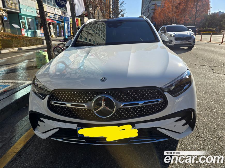Mercedes-Benz GLC-Class 2024