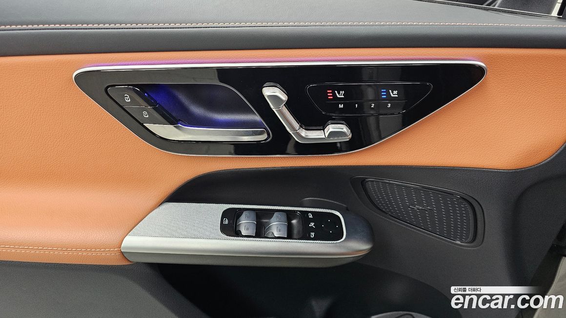 Mercedes-Benz GLC-Class 2024