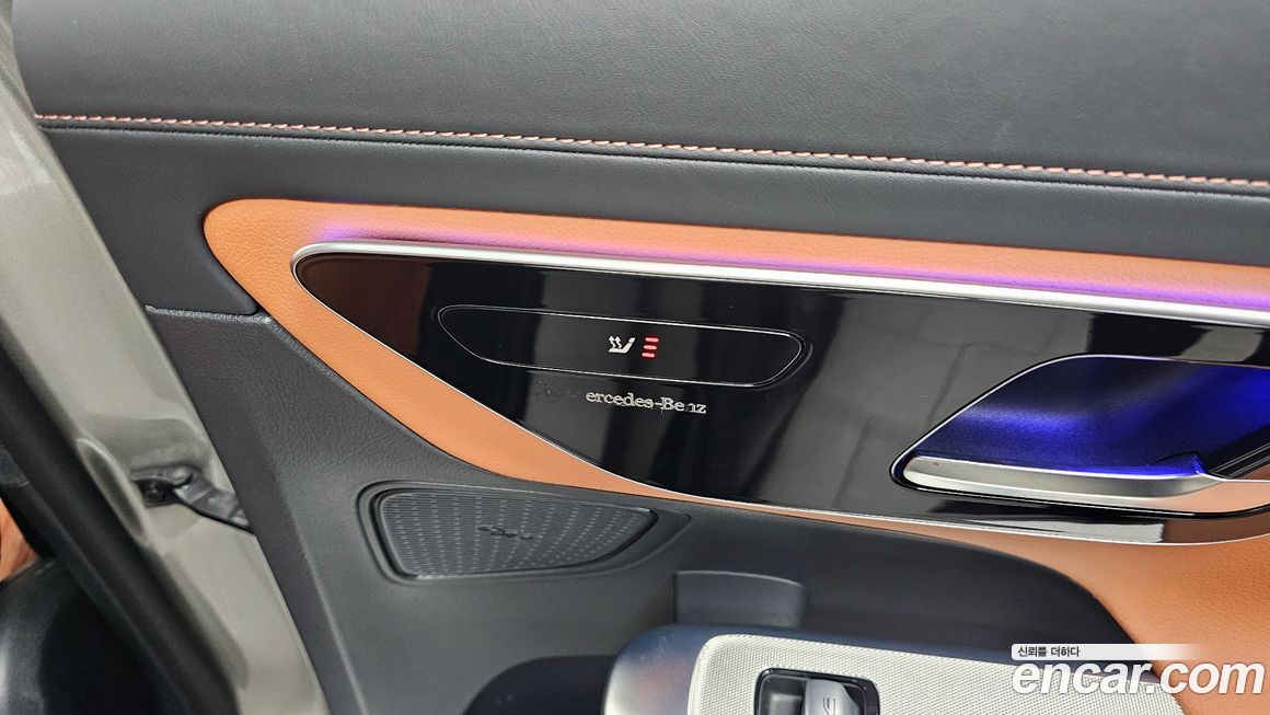 Mercedes-Benz GLC-Class 2024