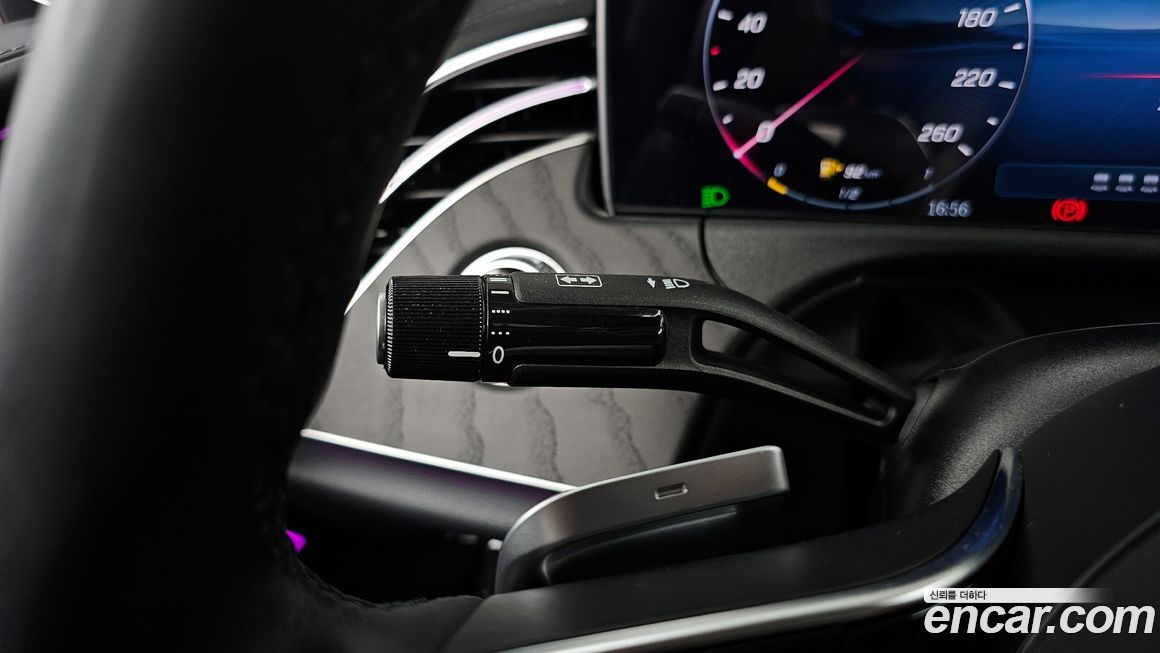 Mercedes-Benz E-Class 2024