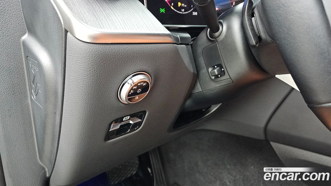 Mercedes-Benz GLC-Class 2024