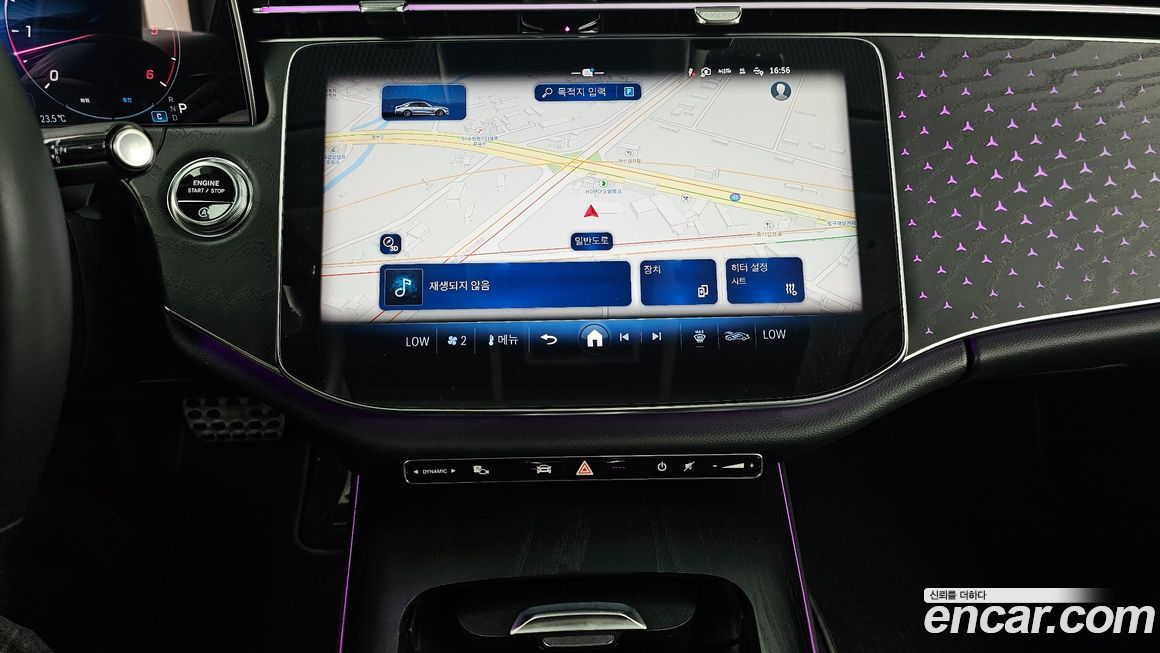 Mercedes-Benz E-Class 2024