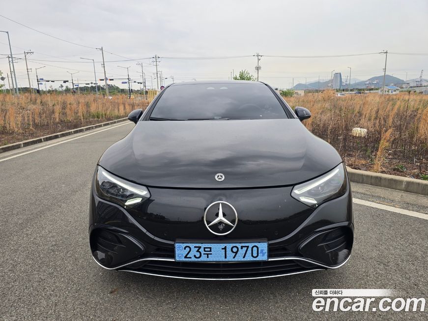 Mercedes-Benz EQE 2024