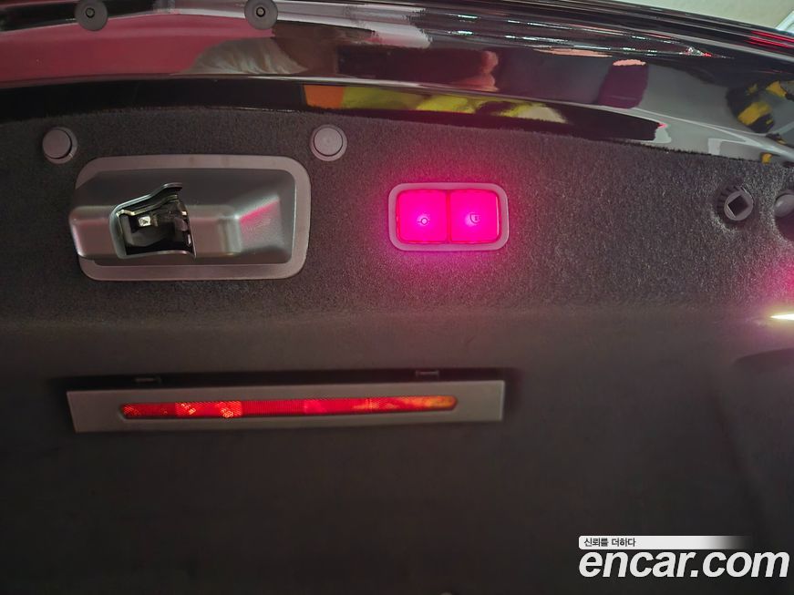 Mercedes-Benz S-Class 2020