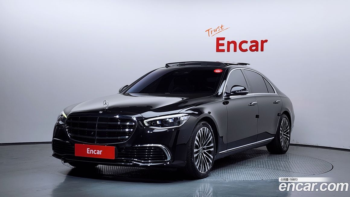 Mercedes-Benz S-Class 2021