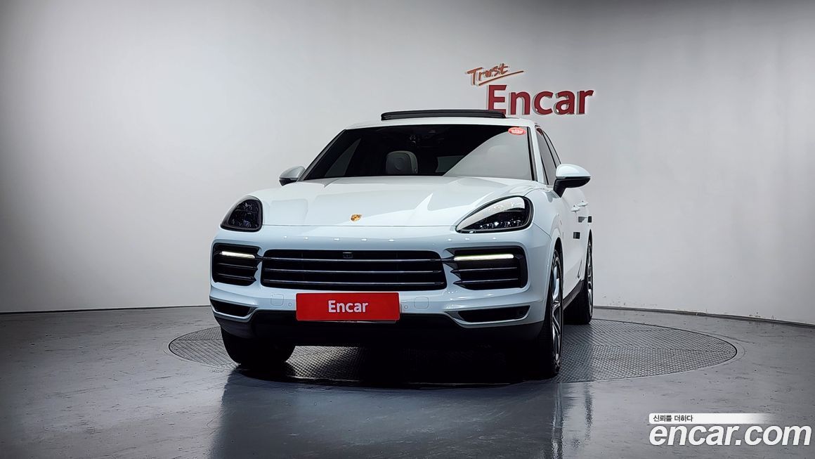 Porsche Cayenne 2021