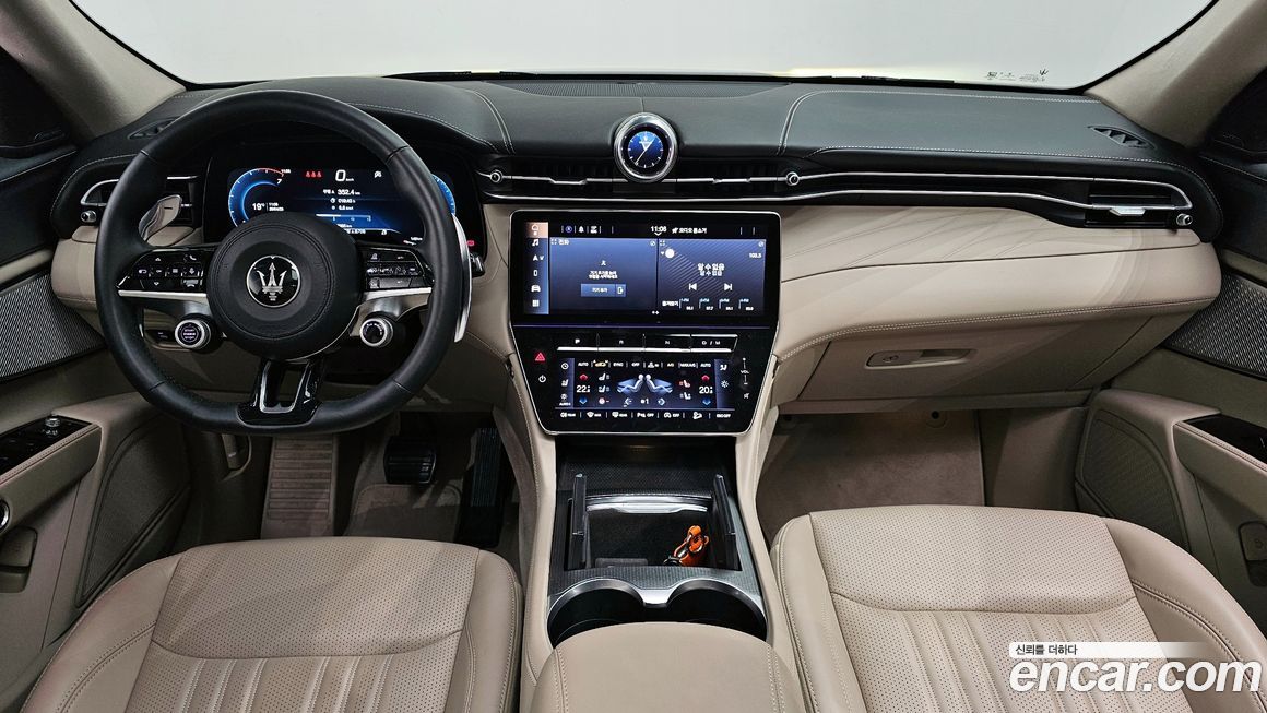Maserati Grecale 2023