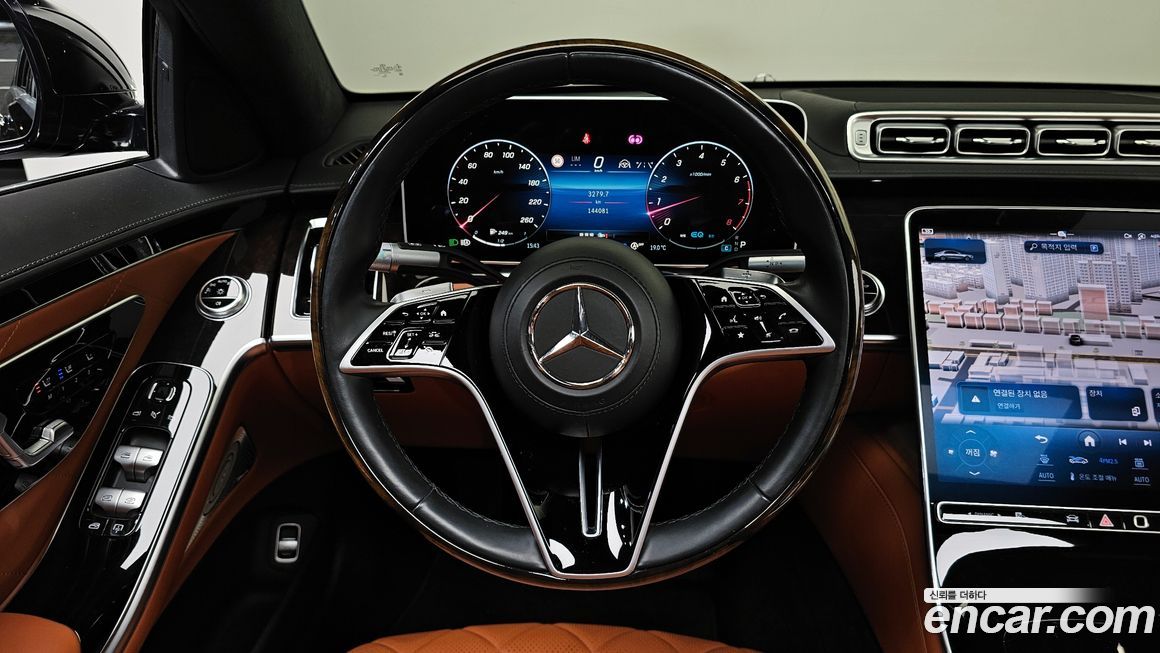 Mercedes-Benz S-Class 2021