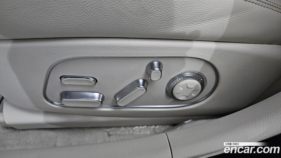 Genesis G90 2023