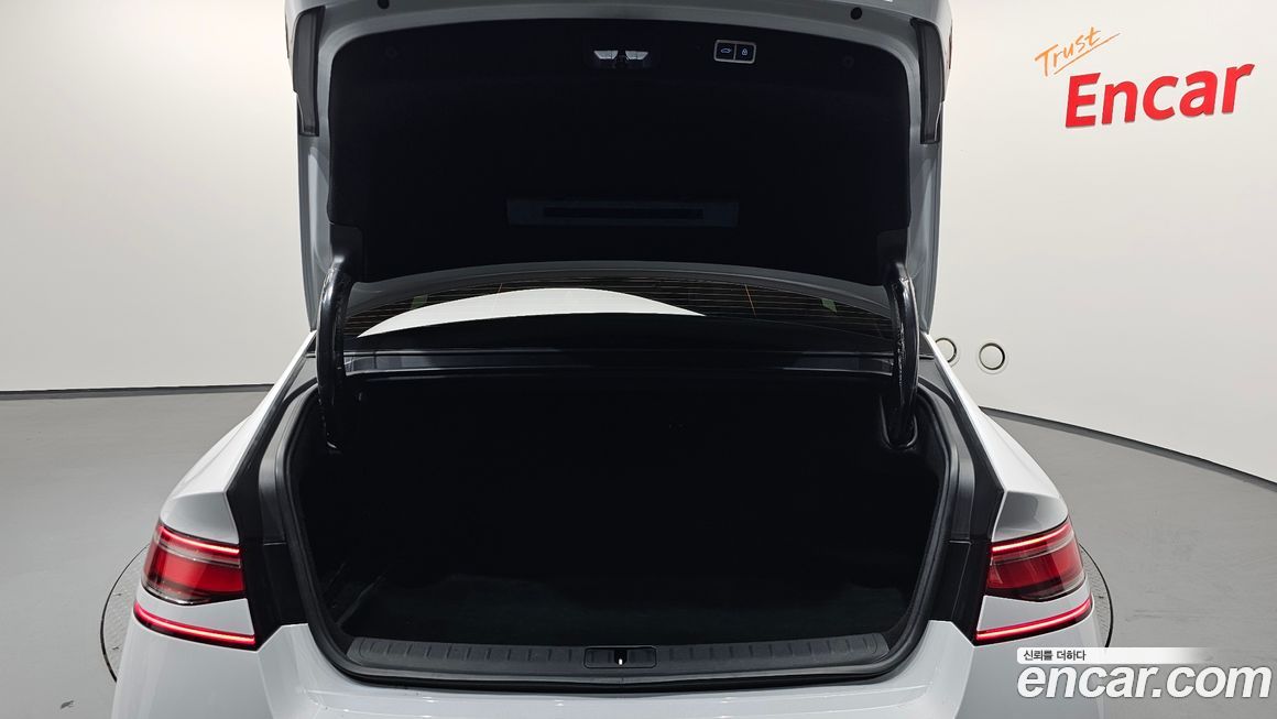 Genesis G90 2023