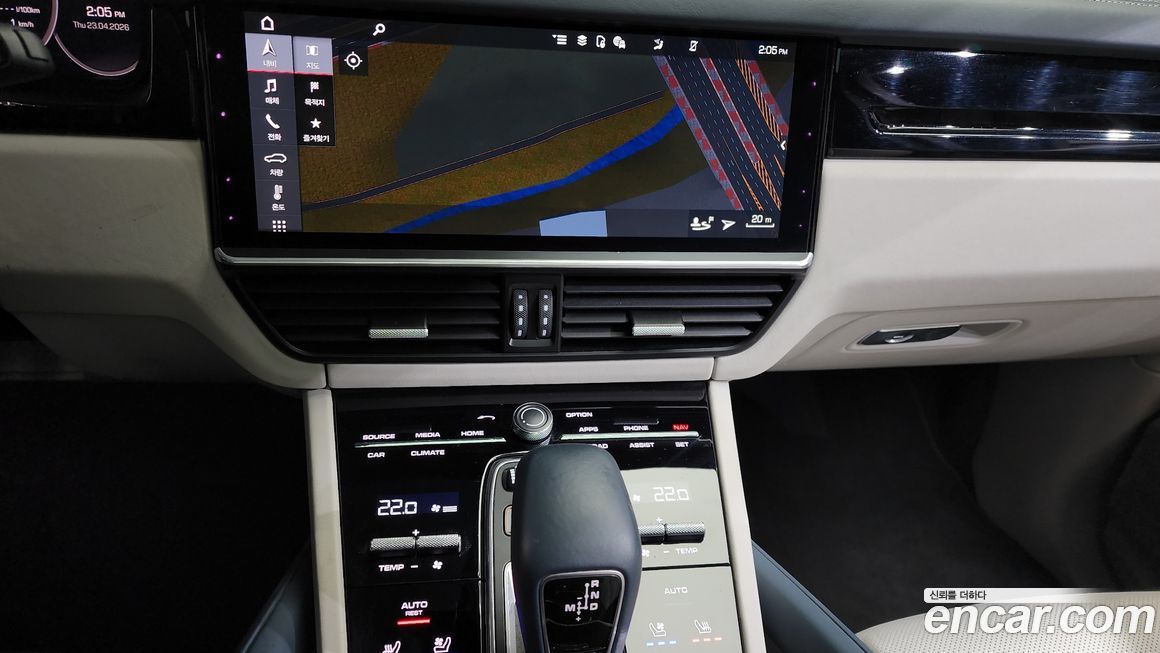 Porsche Cayenne 2021