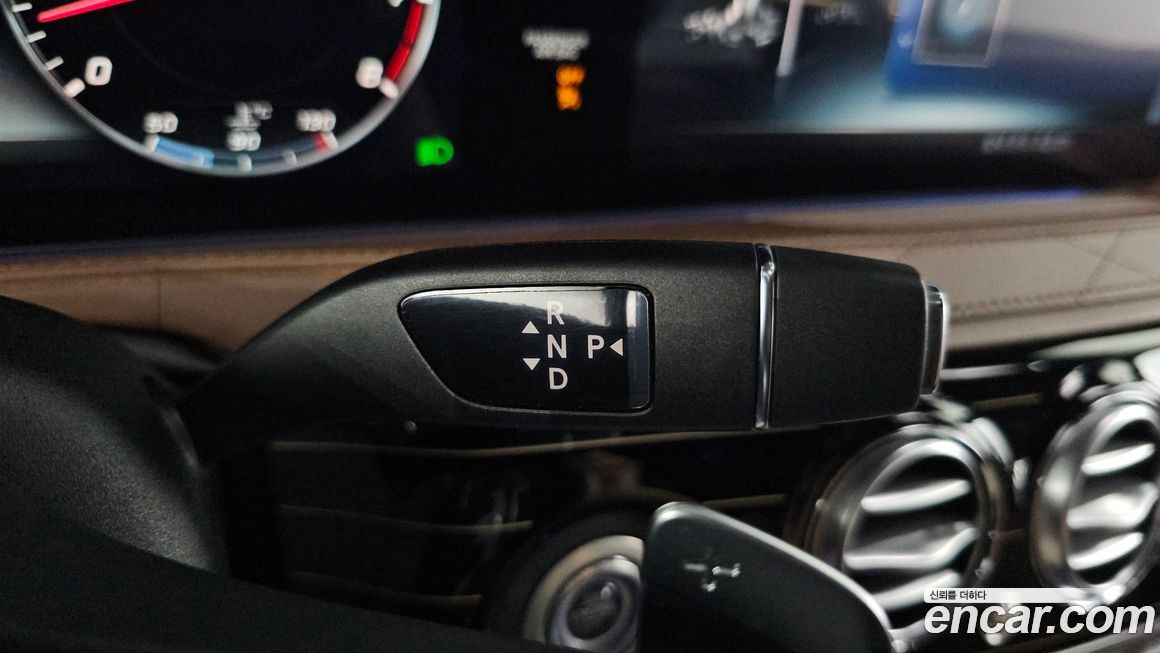 Mercedes-Benz S-Class 2019