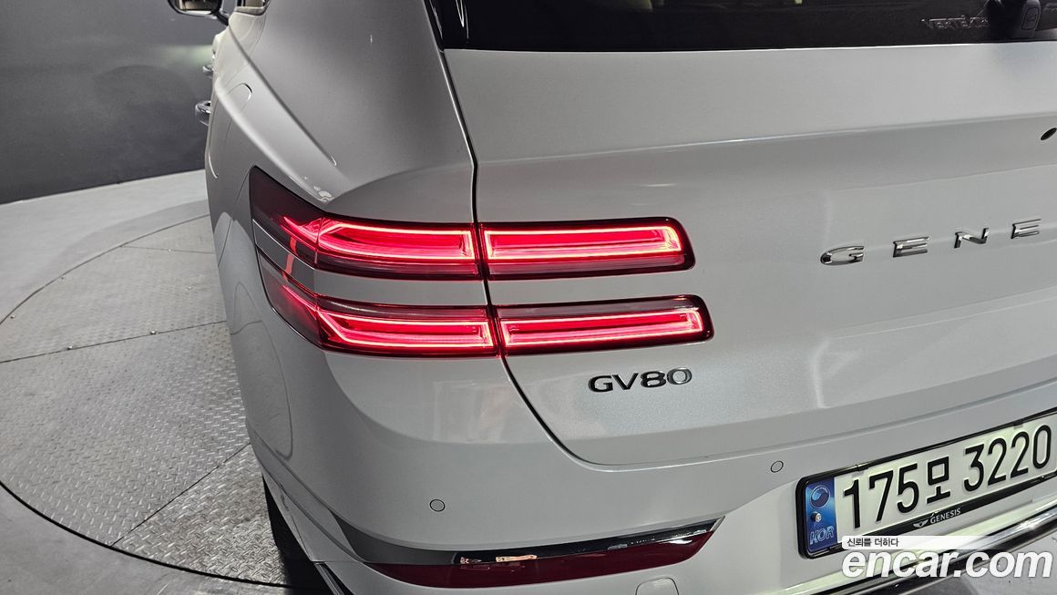 Genesis GV80 2025