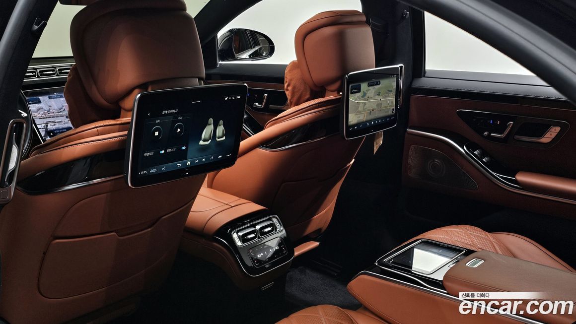 Mercedes-Benz S-Class 2021