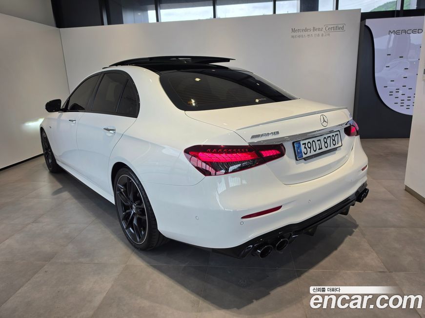 Mercedes-Benz E-Class 2023