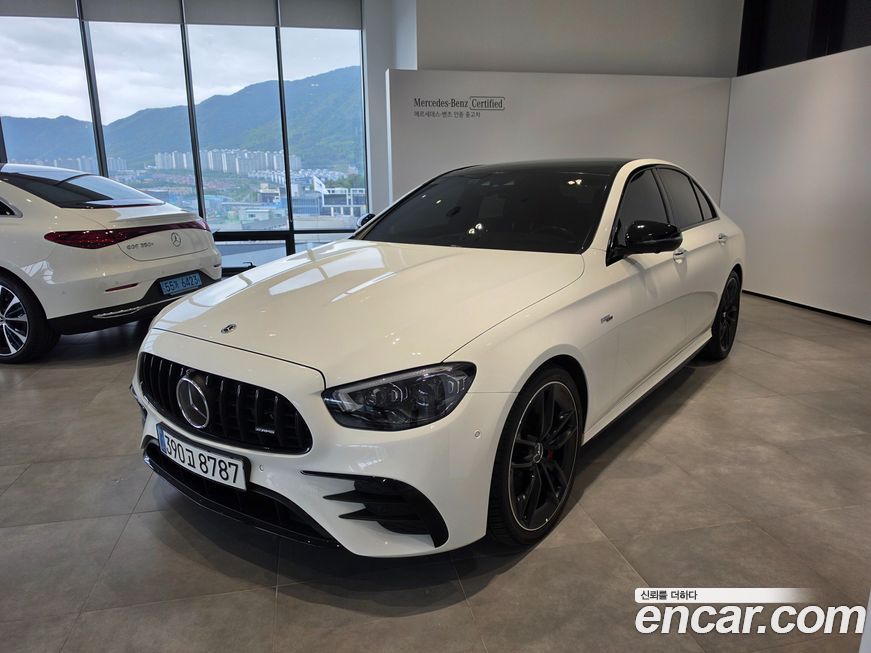 Mercedes-Benz E-Class 2023