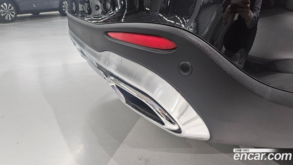 Mercedes-Benz GLC-Class 2026