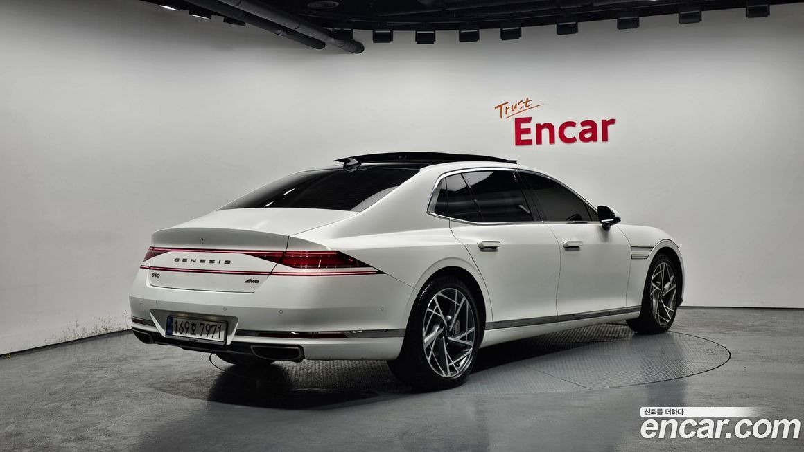 Genesis G90 2023