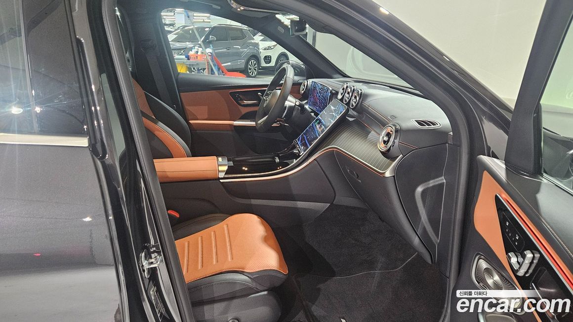 Mercedes-Benz GLC-Class 2026