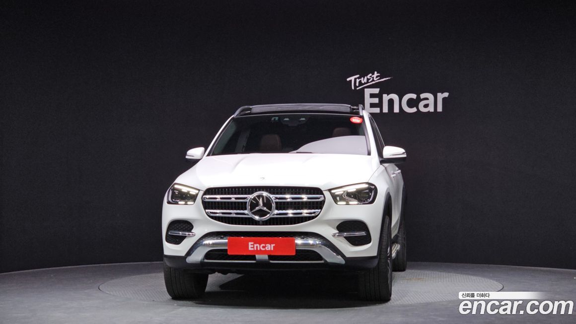Mercedes-Benz GLE-Class 2023