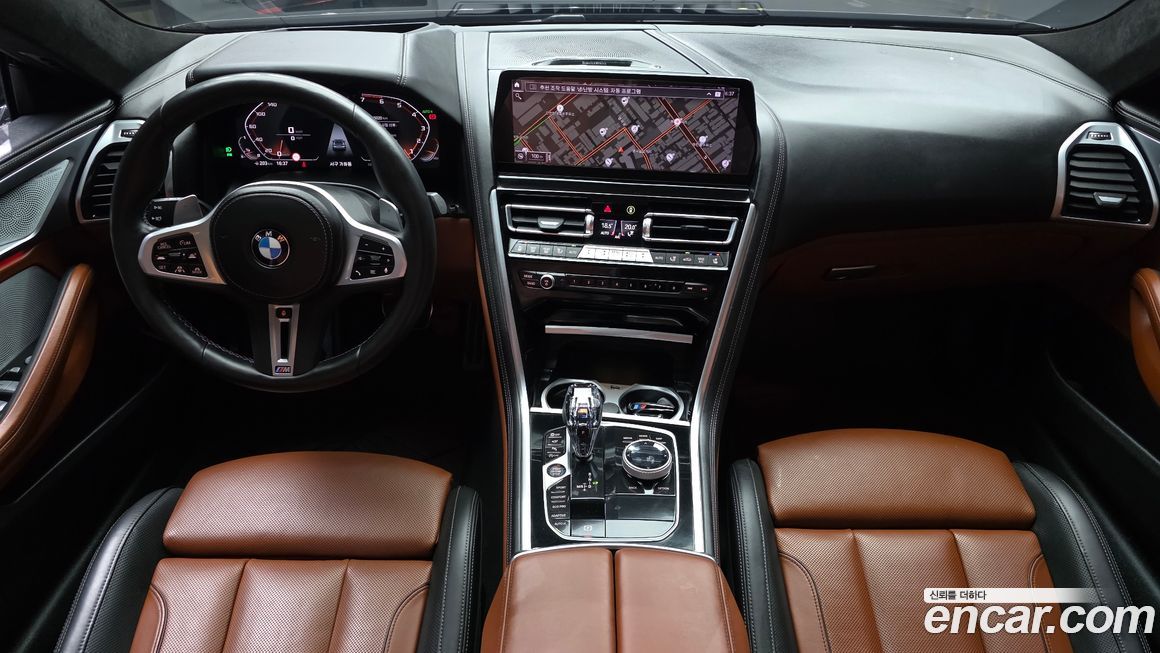 BMW 8-Series 2024