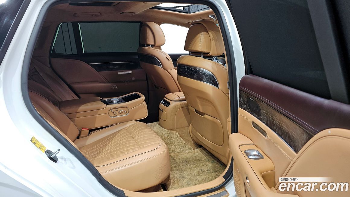 Genesis G90 2023