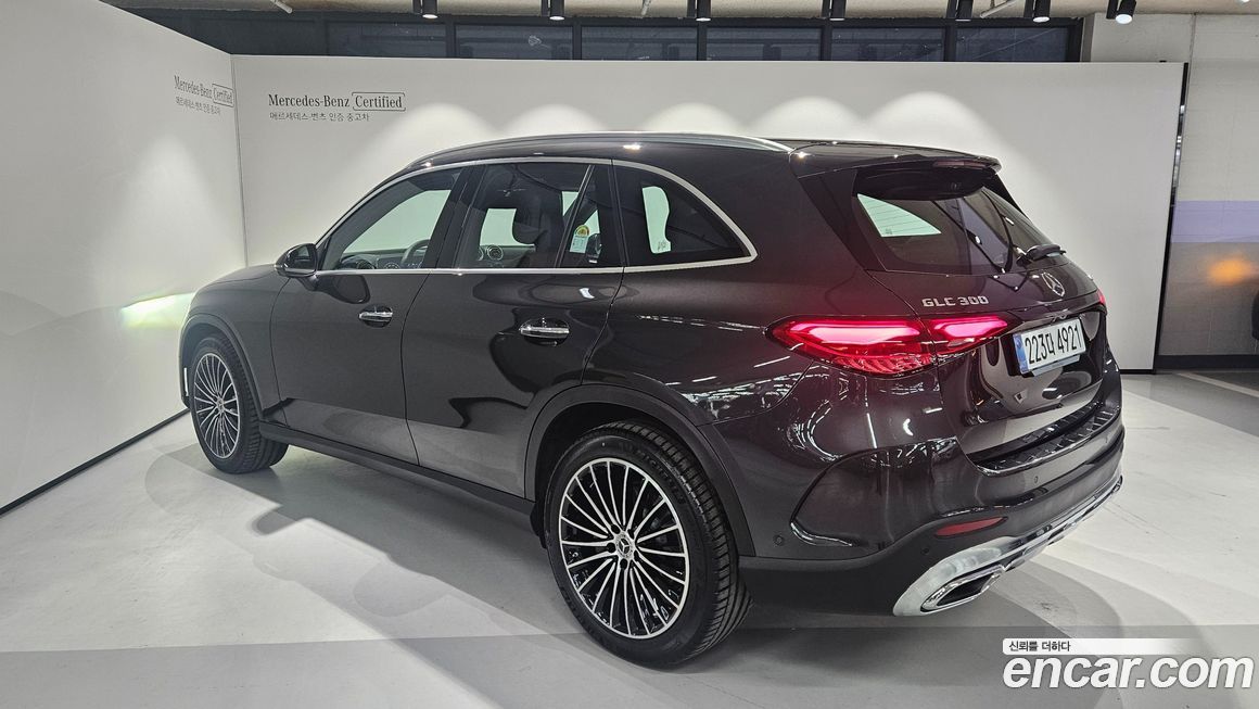 Mercedes-Benz GLC-Class 2026