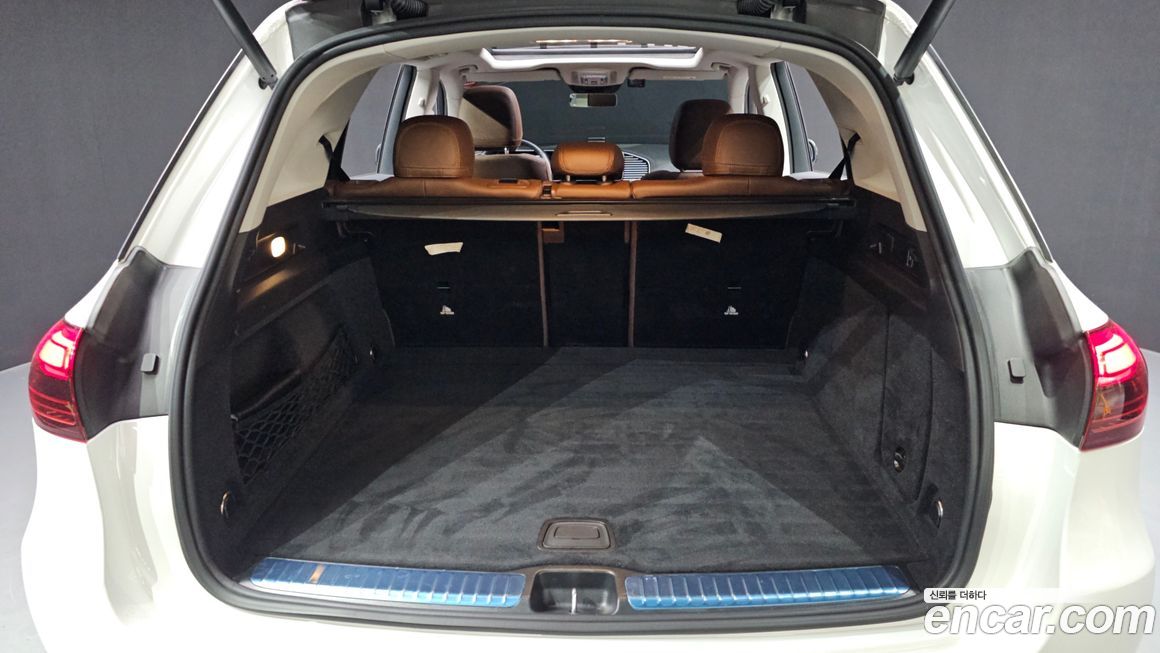 Mercedes-Benz GLE-Class 2023