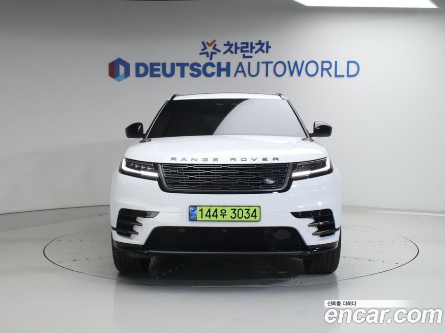 Land Rover Range Rover Velar 2025