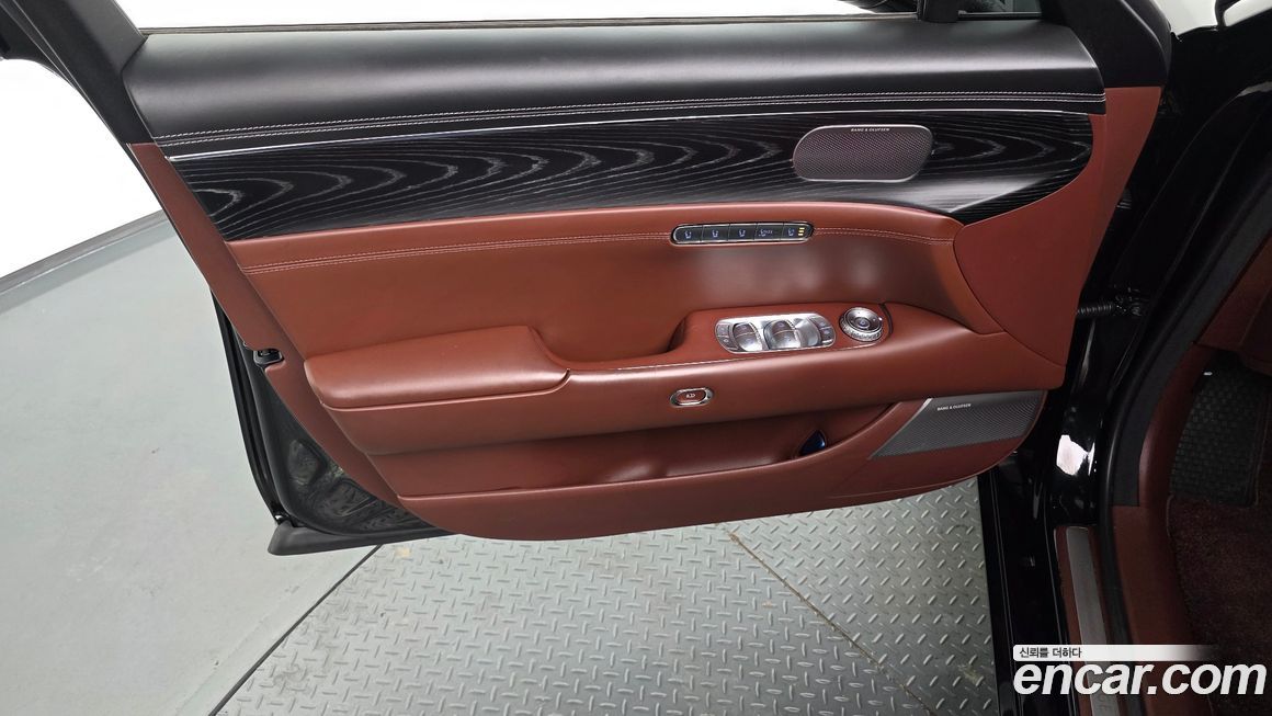Genesis G90 2022