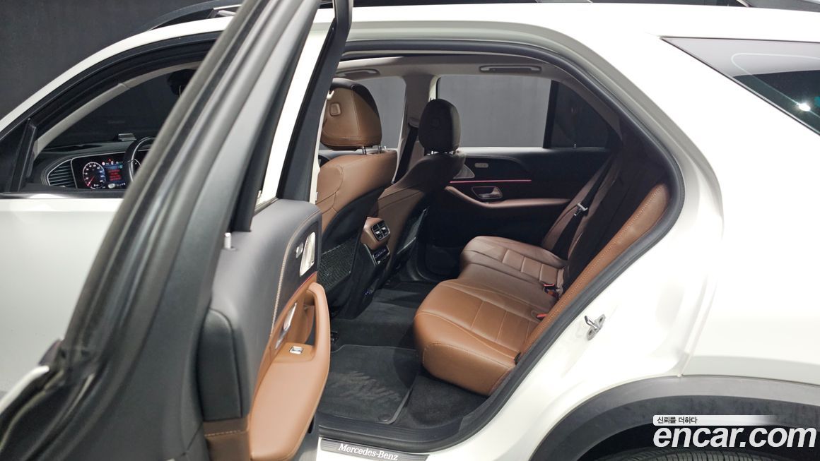 Mercedes-Benz GLE-Class 2023