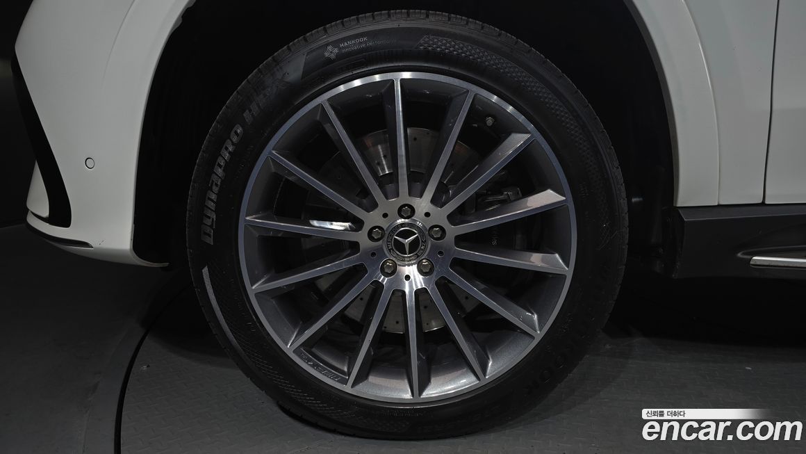 Mercedes-Benz GLE-Class 2024