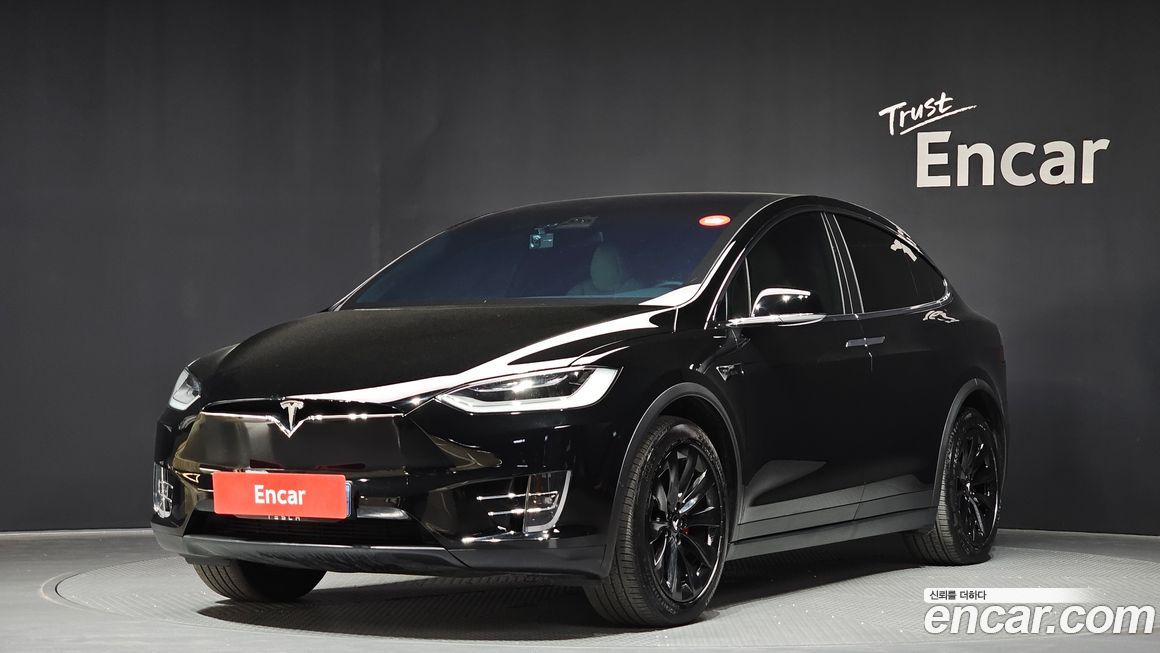 Tesla Model X 2020