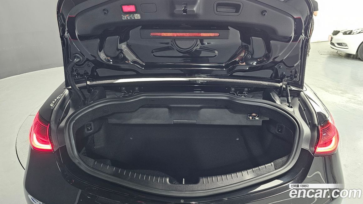 Mercedes-Benz CLE-Class 2025