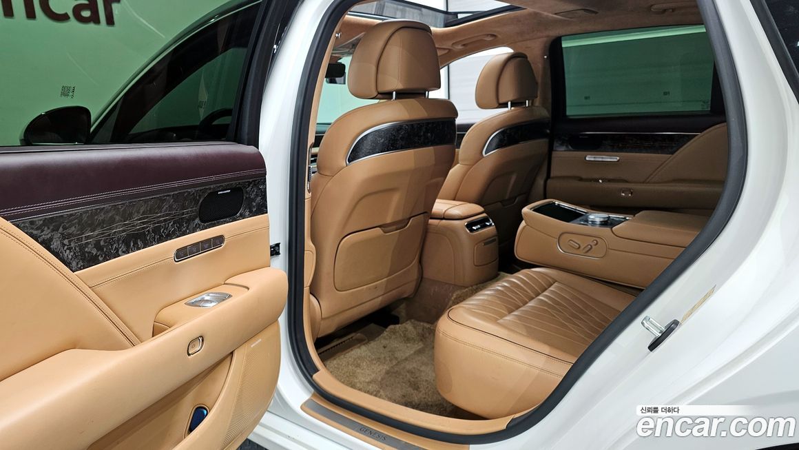 Genesis G90 2023